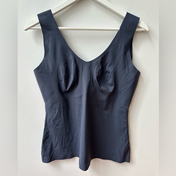 KNIX - Luxe Lift Smoothing Shapewear Tank Top - Dark Smoke Grey - XXL - Picture 4 of 9